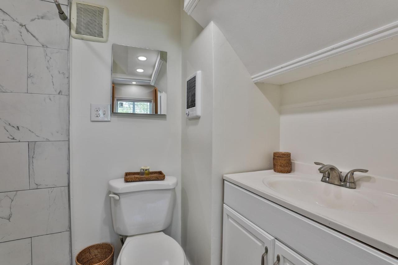 M20 Rentals Modern Apartment 2Bd 1Ba Centrally Located Salem, Nh Exterior photo